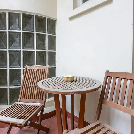 Helvetia 2d Apartment