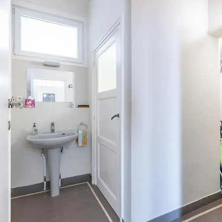 Helvetia 2d Apartment
